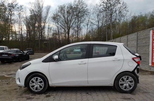 Toyota Yaris cena 24900 przebieg: 53685, rok produkcji 2018 z Skała małe 301